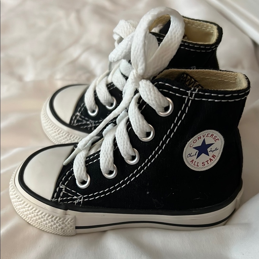 Converse Kids Black and White High-Tops
